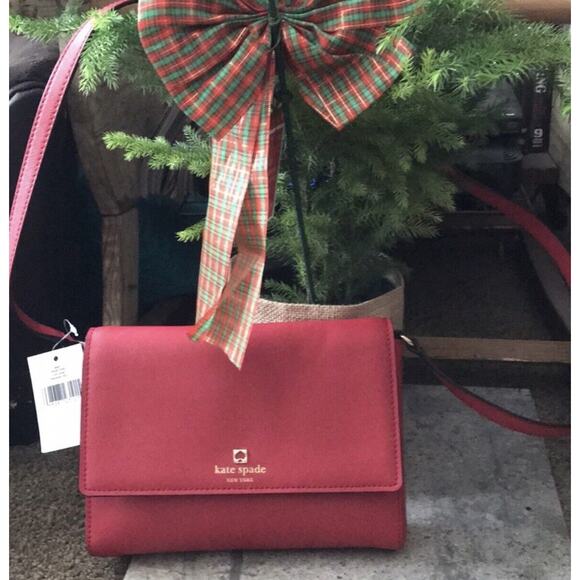 NWT Kate Spade Cove Street Red Dody Crossbody 10” X 9” handbag - Picture 2 of 8